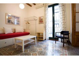 Lloguer Pis  Joaquin costa. Piso en alquiler en el raval