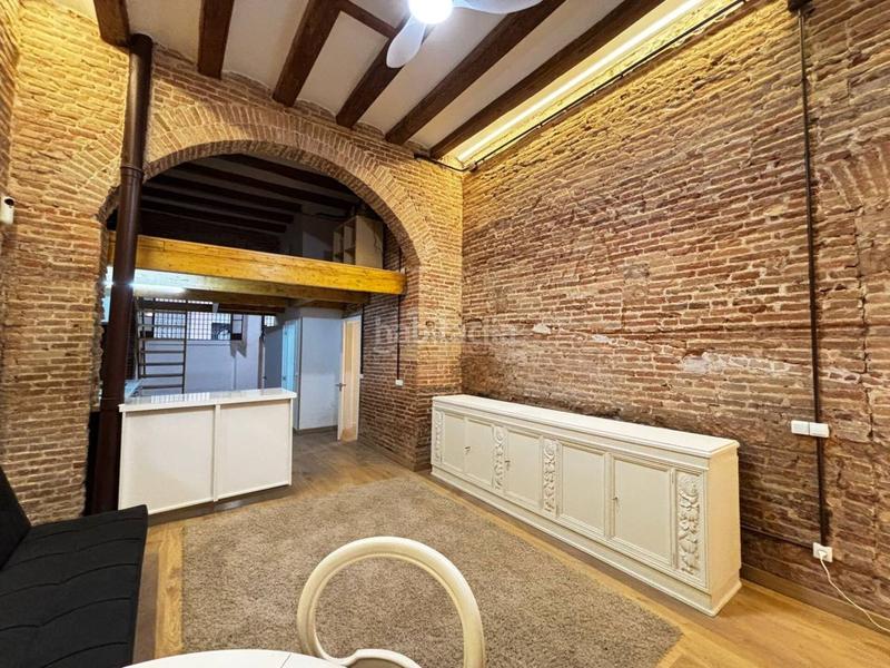 Foto f2aad506-92db-48e9-bef1-a0b79ac73a10. Local commercial dans St. Pere - Sta. Caterina - El Born Barcelona