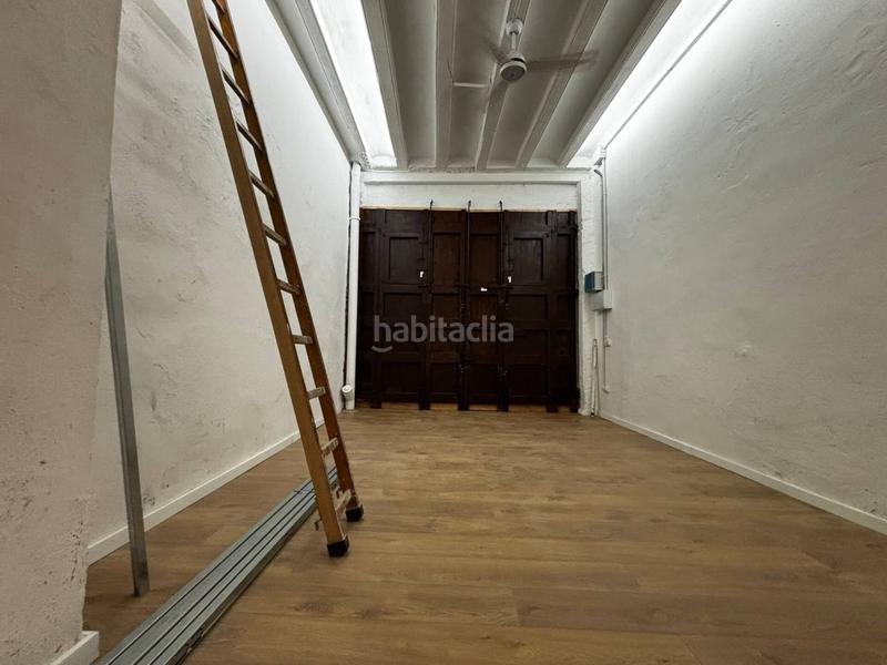 Foto fa9a5ed3-a435-4e67-9659-7546a40cb91d. Local commercial dans St. Pere - Sta. Caterina - El Born Barcelona