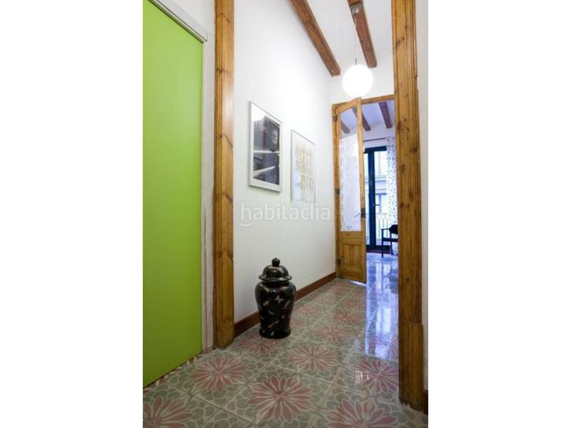 Foto bc343272-7795-4713-b94d-d6276f2e5311. Rent flat with heating in Raval Barcelona