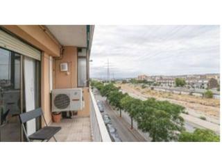 Rent Flat  Av. del vallès. Alquiler de piso en terrassa