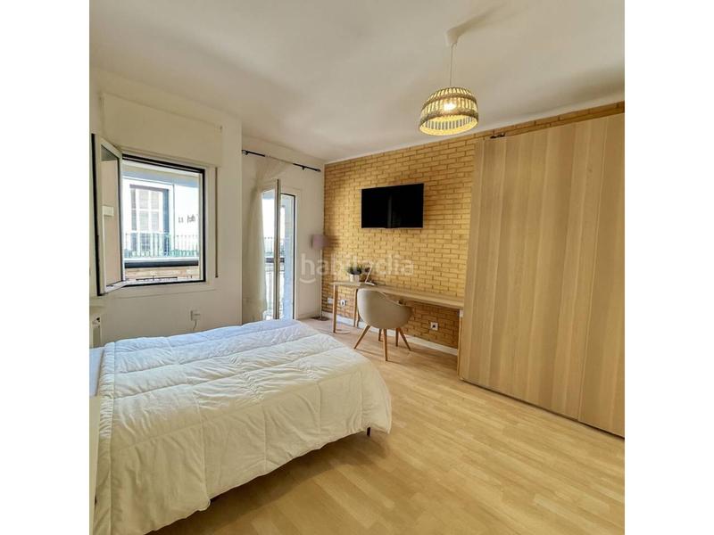 Foto a3ad99b3-0072-4f0c-bcc5-1beb084ab54d. Attique avec chauffage dans St. Pere - Sta. Caterina - El Born Barcelona