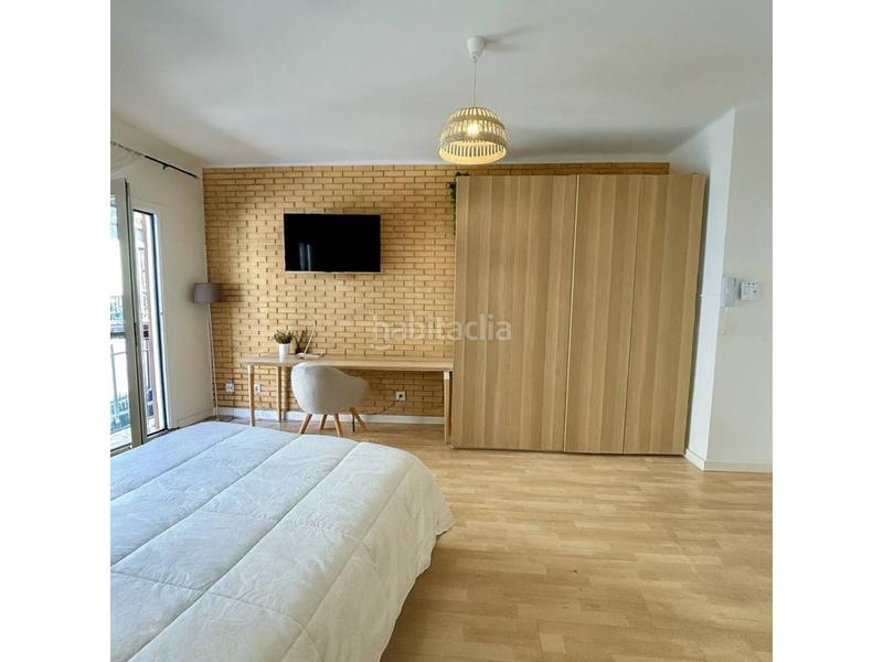 Foto dae84526-f0c0-4dfe-b2de-3448e9c6f7f2. Attique avec chauffage dans St. Pere - Sta. Caterina - El Born Barcelona