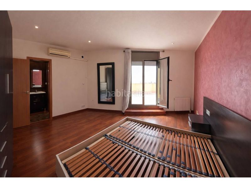 Foto ad4842e0-1afc-4ae5-a52c-77c2688a5199. Àtic amb calefacció a Castell-Poble Vell Castelldefels