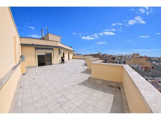 Àtic  Avenida manuel girona. Piso en venta en el castellpoble vell