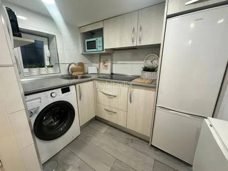 Foto 08ea6696-f3d2-4275-a5e4-cc21bea50dc0. Estudi a Barceloneta Barcelona