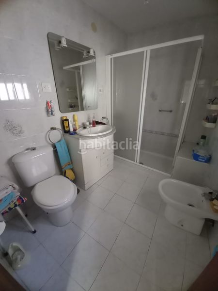 Foto cd8119af-d3f3-42b0-9a62-fa80ae6bc6b2. Casa amb aparcament a Cazalegas