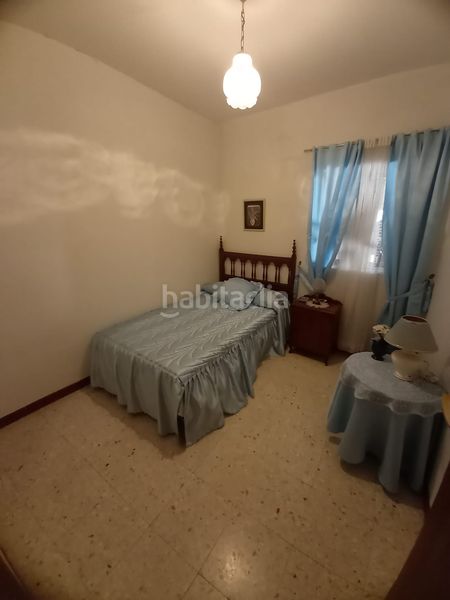 Foto dd4111f4-cef5-4660-bba9-def7a54544f9. Casa amb aparcament a Cazalegas