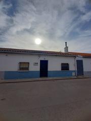 Maison à Cazalegas. Casa de una sola planta