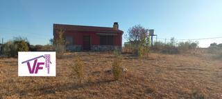 Masia a Cazalegas