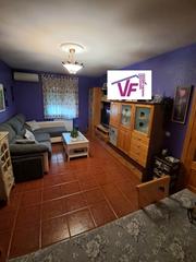 Casa adossada a San Román de los Montes. Esplendido chalet para entrar a vivir