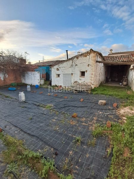 Foto 4fe9e0a5-f7d3-4ed9-b76f-091824df8c7c. Casa amb aparcament a Cazalegas