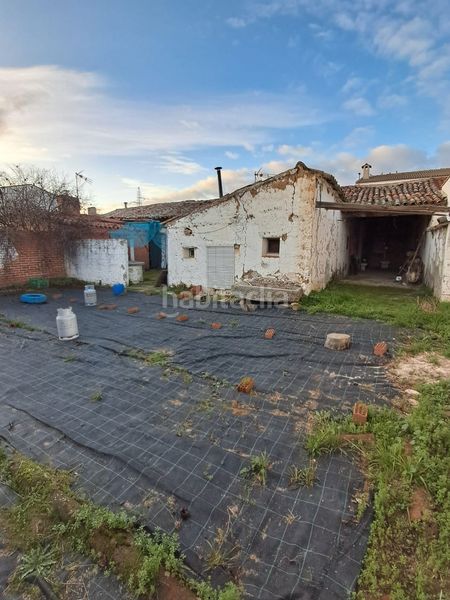 Foto 50fdffe1-ebd5-4030-82aa-26f00f45ecd9. Casa amb aparcament a Cazalegas