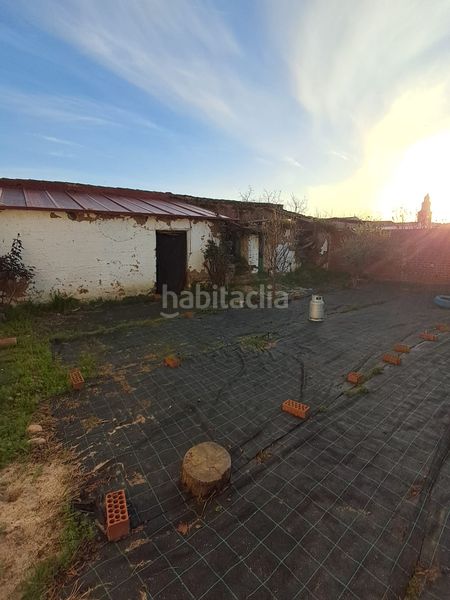 Foto 700dda15-4248-449e-bff2-e65a80a590e2. Casa amb aparcament a Cazalegas