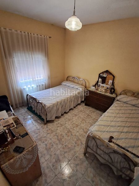 Foto f02eaab8-9bc8-43ac-a72a-e7627cb0af52. Casa amb calefacció a Cazalegas