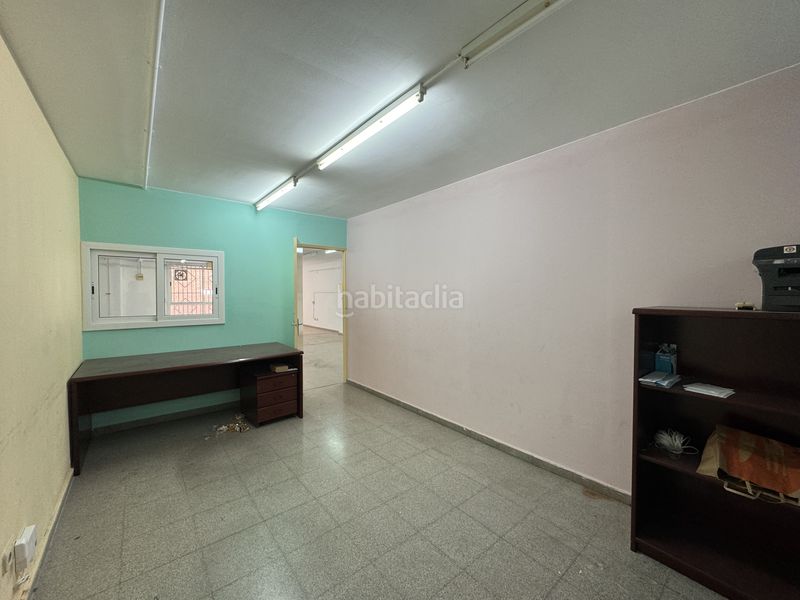 Foto 2b973a7b-983f-41d3-b73b-4511f815ec35. Nau industrial a Centre Hospitalet de Llobregat (L´)