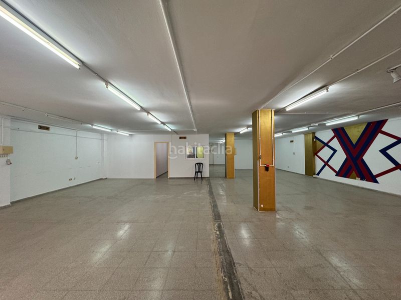 Foto 42e26727-c1c9-4519-a25b-8b74f2dca3fb. Nau industrial a Centre Hospitalet de Llobregat (L´)