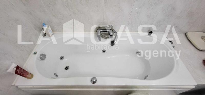 Foto 0c7228bf-9820-4dcc-8de5-fc2ba74cbe85. Casa en El Berrocal Valladolid