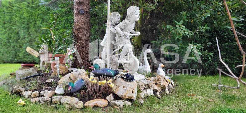 Foto bccbdf5b-4585-4f02-8cd2-d41701028c06. Haus mit heizung parking pool in El Berrocal Valladolid