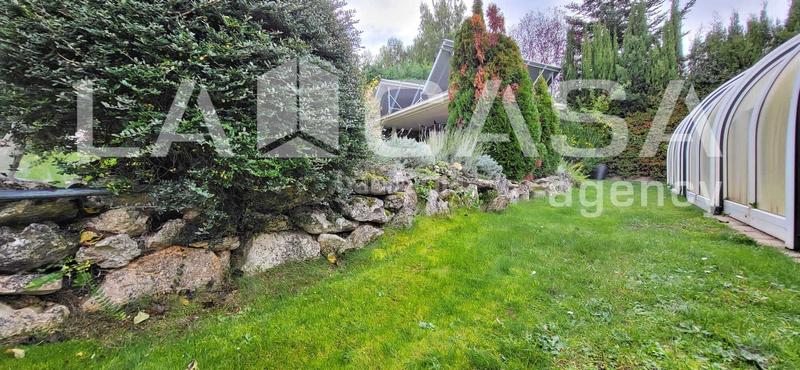 Foto d4e48fd8-b8bd-4dff-9fd5-e5f4dd4f5f08. House with heating parking pool in El Berrocal Valladolid