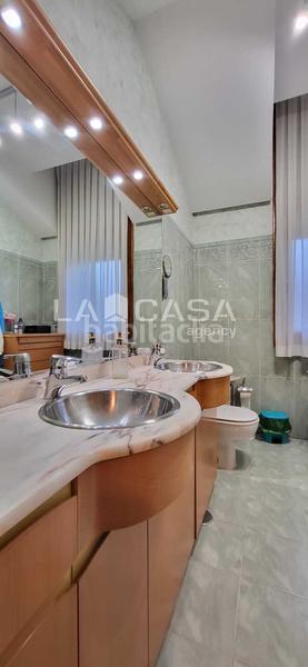 Foto 0f98b9b9-a323-4f08-bec7-c8300d573b5b. Maison avec chauffage parking piscine dans El Berrocal Valladolid