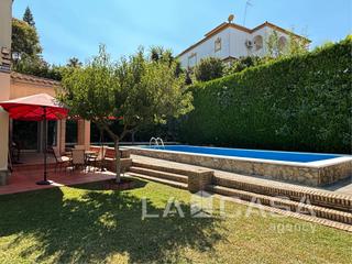 Chalet à Cerros de Montequinto