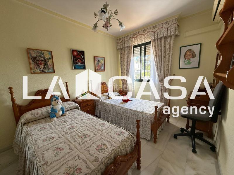 Foto ae122765-fcaf-4a3e-b376-83c2a7bf131a. Chalet dans cerros de Montequinto Montequinto