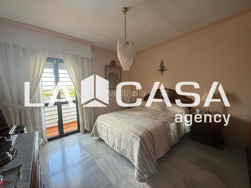 Foto 8901afb2-e2d4-4465-b11f-33e657fc7a81. Chalet in cerros de Montequinto Montequinto