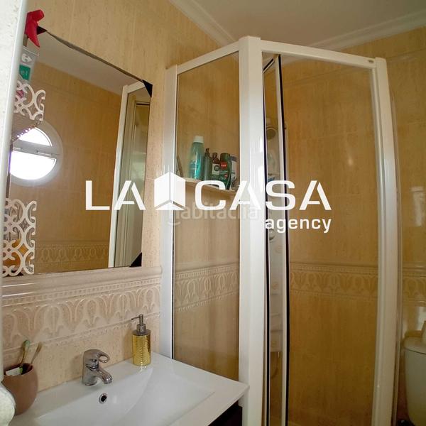Foto 83c95a13-c053-4a92-984a-347099653103. Casa amb aparcament a El Rinconcillo Algeciras