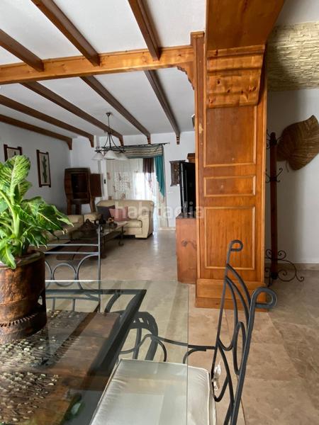 Foto 969401e2-9e89-414c-843e-e684d7d63e13. Chalet with pool in Olivar de Quintos Montequinto