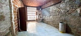 Casa adossada a Sant miquel