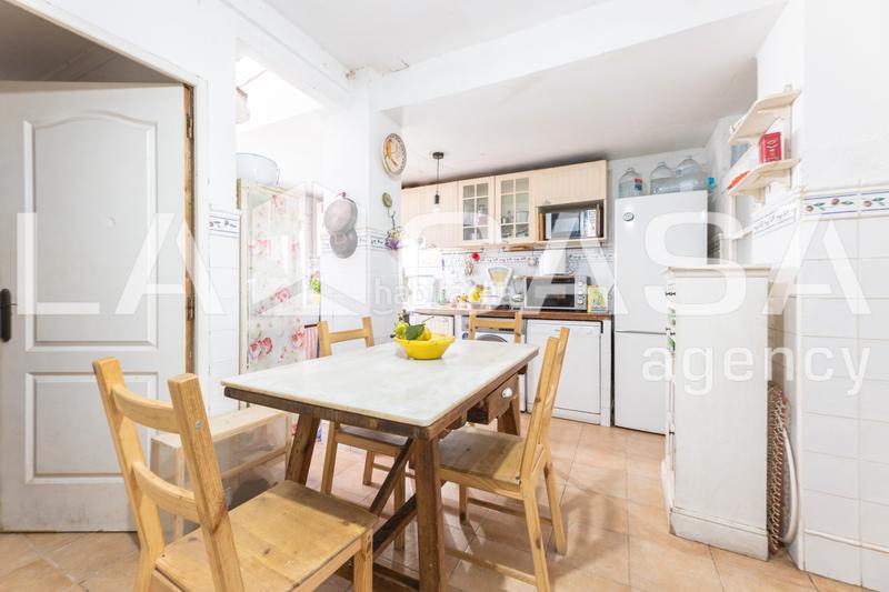 Foto b3d4b54a-0885-4880-8639-afacbb27f7d4. Piso en Barrio de Benimaclet Valencia