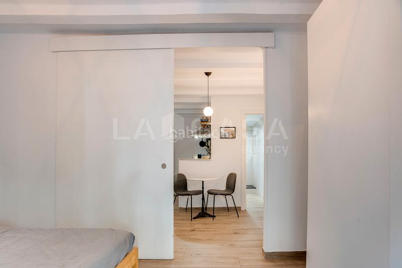 Foto 5068311d-4b61-4407-b2c2-883e86f222dc. Piso en Raval Barcelona