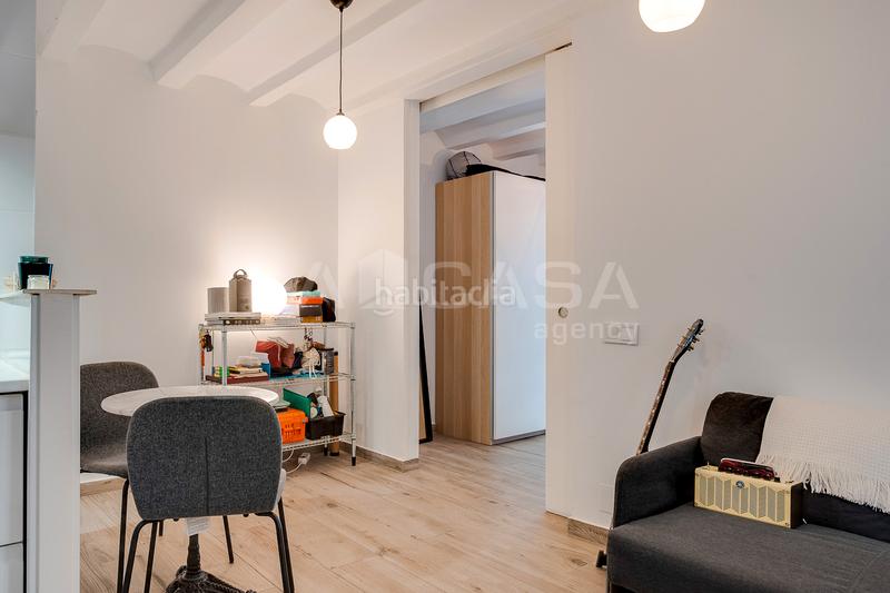 Foto 79018734-c11b-4675-b133-a7518ba954d6. Piso en Raval Barcelona