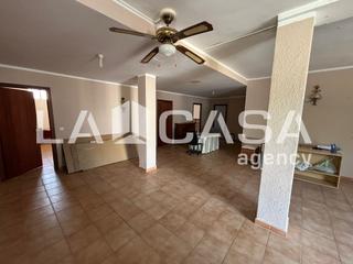 Chalet in Cerros de Montequinto
