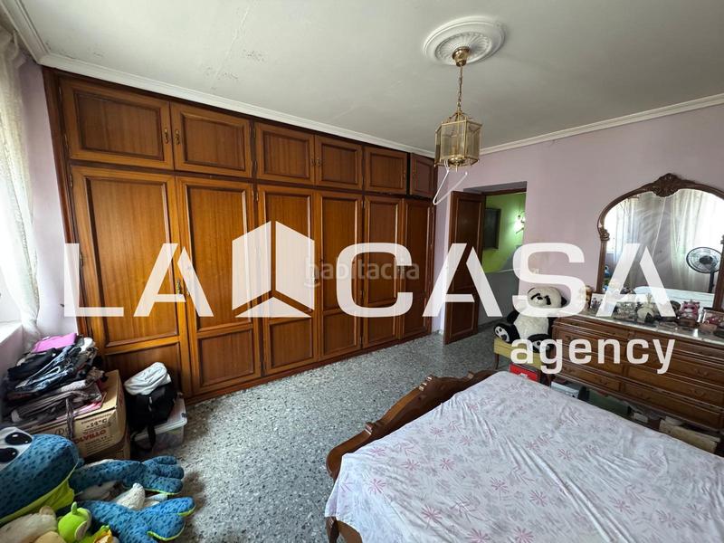 Foto bfe5dd3a-5004-47ea-9d74-90471a8b04ab. Maison dans Centro - Doña Mercedes Dos Hermanas