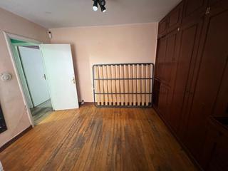 Pis a Barrio de Uribarri