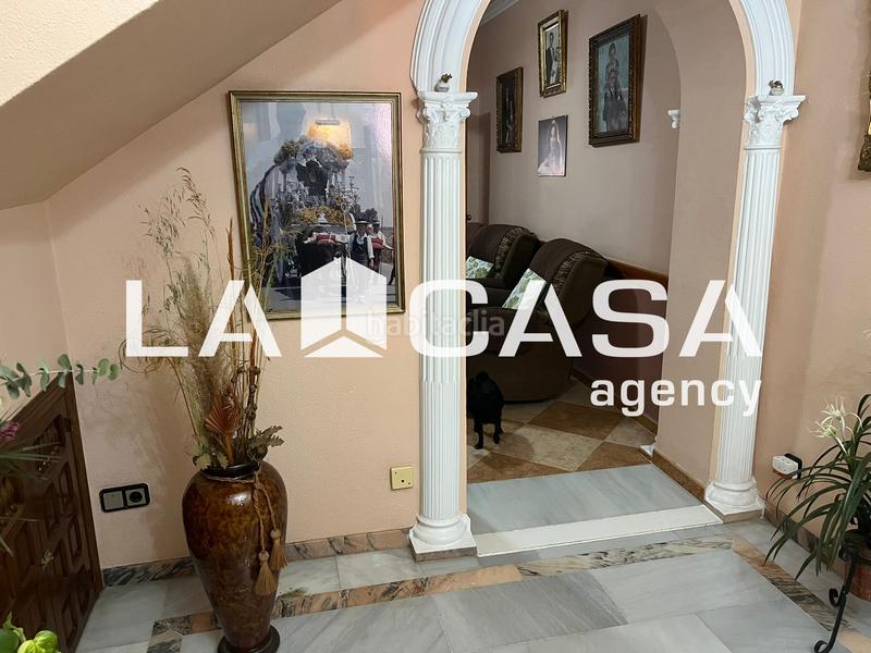 Foto b3001751-9e89-4dc3-b89b-b958612639e2. Casa a Centro - Doña Mercedes Dos Hermanas