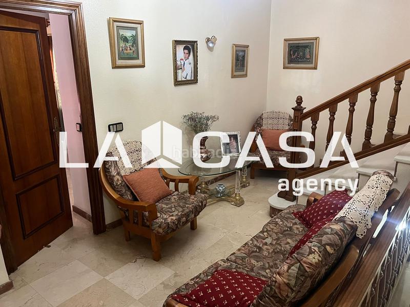 Foto d42194b4-e1bc-4636-8e4e-56e9e927b757. Casa a Centro - Doña Mercedes Dos Hermanas