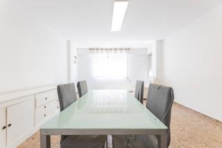 Etagenwohnung in Ciutat Jardí