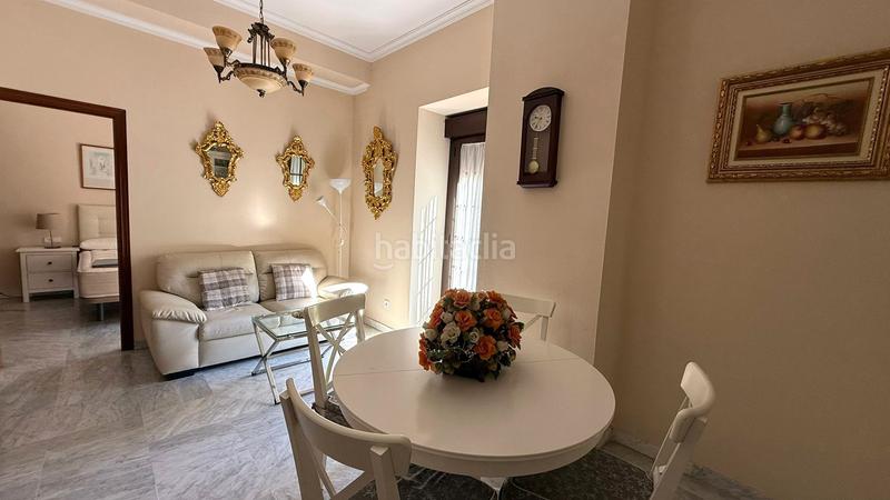 Foto c6d0a282-e2c1-45a0-a44a-071bdeeeb016. Etagenwohnung in Arenal - Museo Sevilla