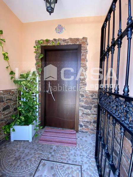 Foto df2c9b8a-f884-4f29-be89-bd0d4035af93. Casa en Vista Azul - Consolación Dos Hermanas