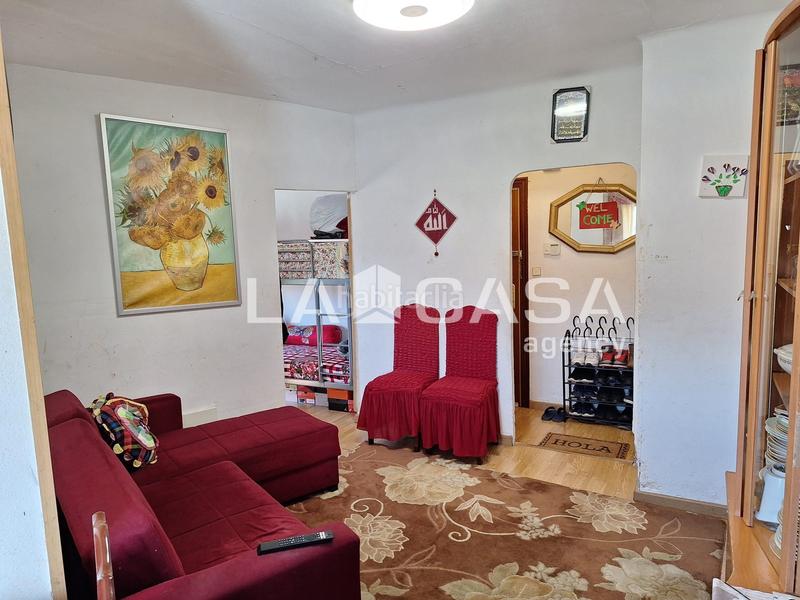 Foto be521cc7-55cb-4fb7-b8c8-07c1686d9fdb. Flat with heating in Centre Santa Coloma de Gramenet