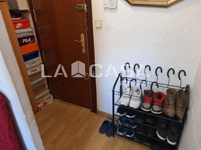 Foto f6cbb0e0-a489-424e-a675-096d3e32af4b. Flat with heating in Centre Santa Coloma de Gramenet