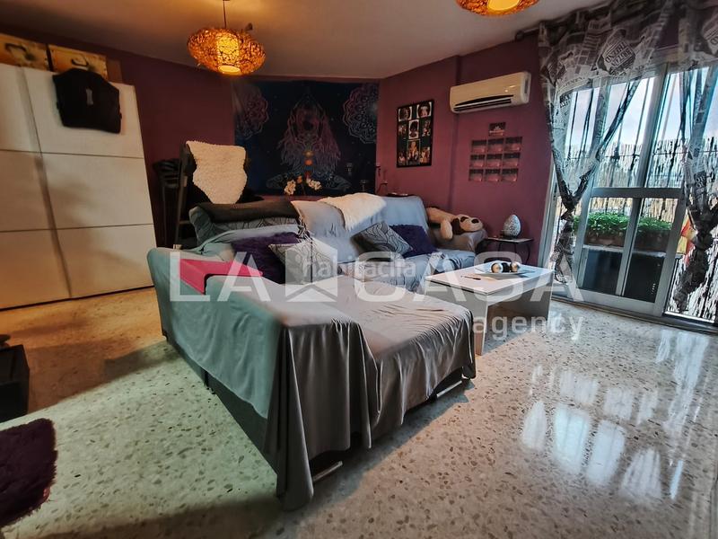 Foto dbd53306-aead-4541-ab2b-74ddeaf599b9. Ground floor with pool in San García Algeciras