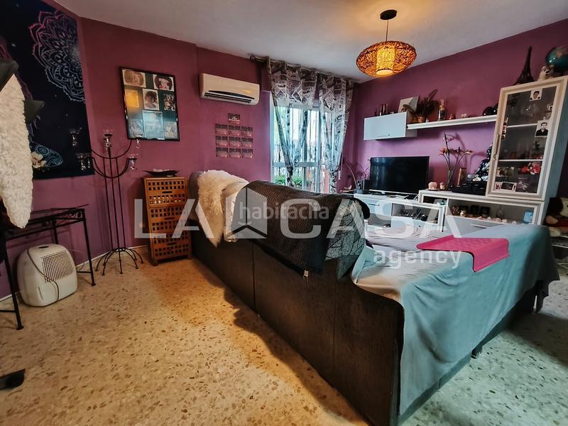 Foto f05f0411-a52c-4991-ae24-94e804bdf1ac. Planta baja en San García Algeciras