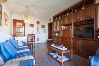 Etagenwohnung in Collblanc
