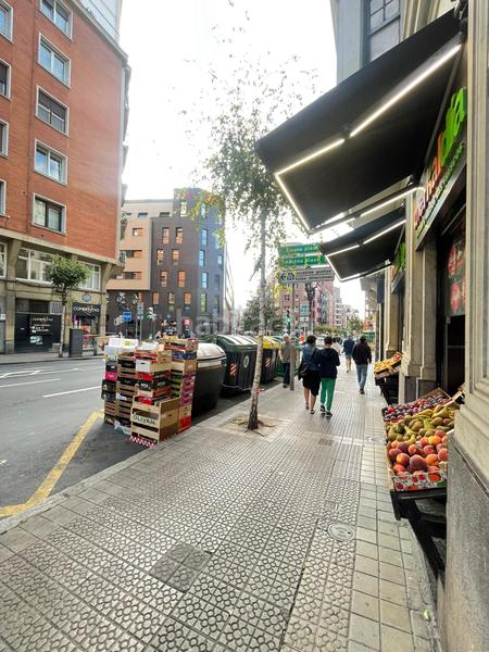 Foto 054362e6-b8d3-4fbd-905a-98ac0e195513. Etagenwohnung in Zabalburu Bilbao