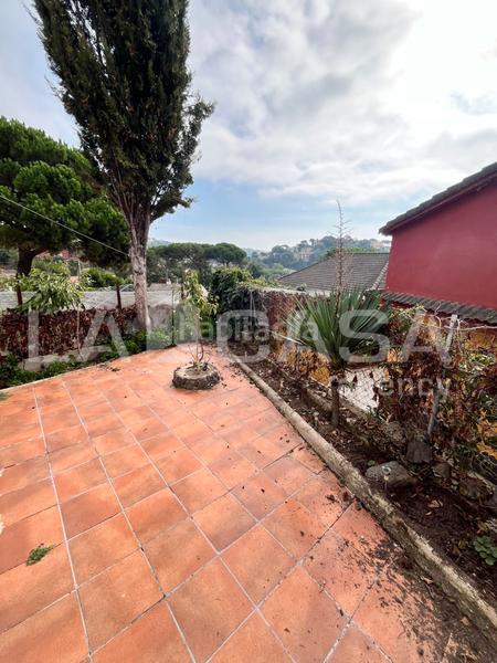 Foto f014c777-8a23-4e61-9d38-b2d8b945fb16. Casa con riscaldamento parcheggio piscina in Residencial Park Maçanet de la Selva