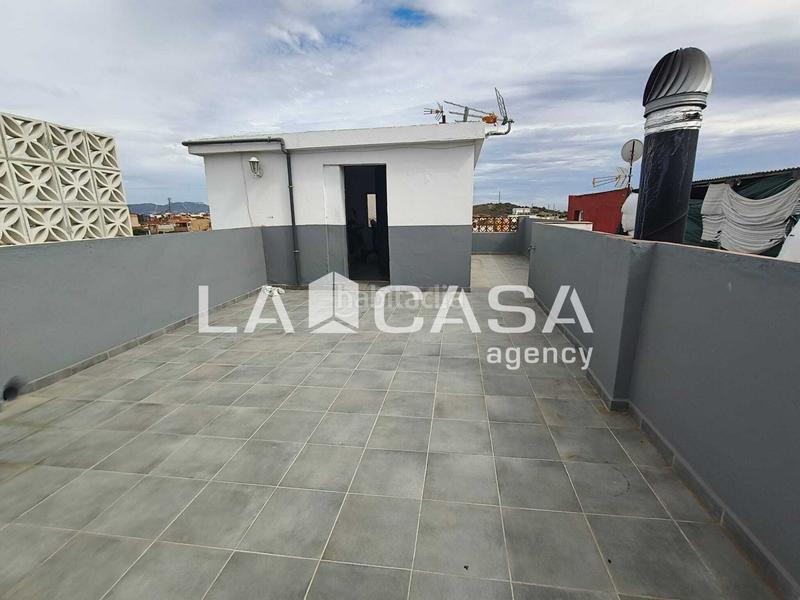 Foto a38cc5b5-0688-4041-89f7-59b0d7b1c197. Casa en La Granja - La Colina - Los Pastores Algeciras
